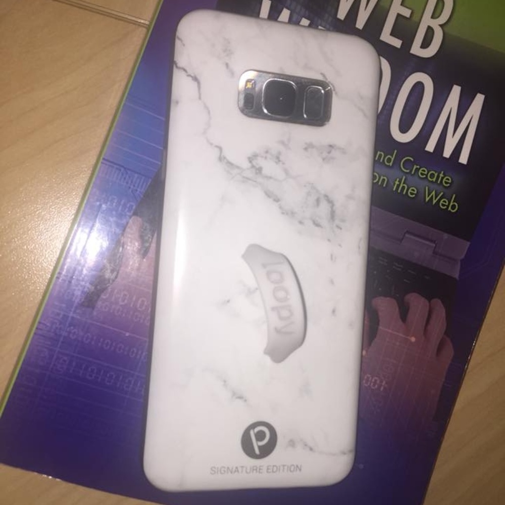 EUC Galaxy S8 PLUS Loopy Case - White Marble